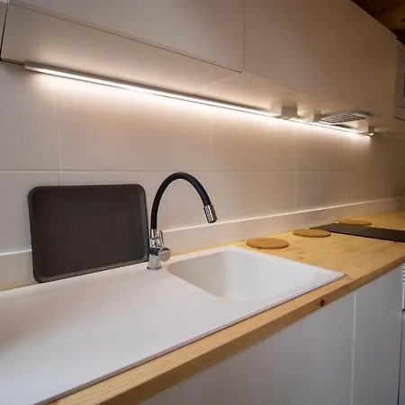 New & Modern Studio Loft 1 Apartment *