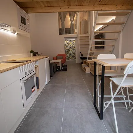 New&modern Studio Loft 1 *